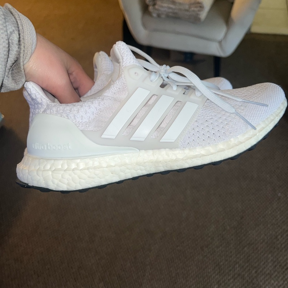 Ultraboost adidas sneakers